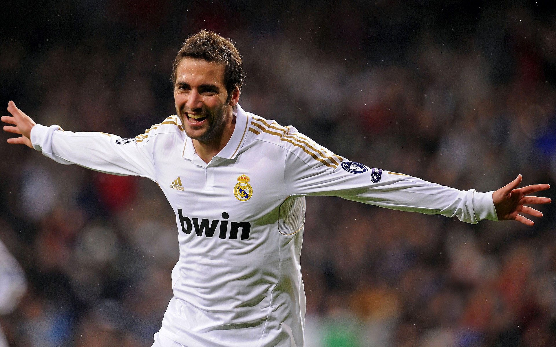 拜仁中场节奏掌控力突出,拜仁中场有哪些现役