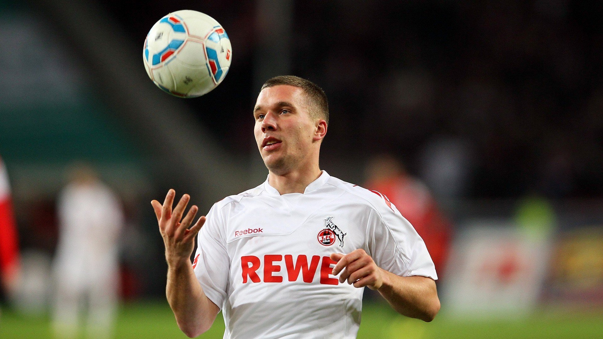 利物浦欧冠赛场逐步推进，目标冠军